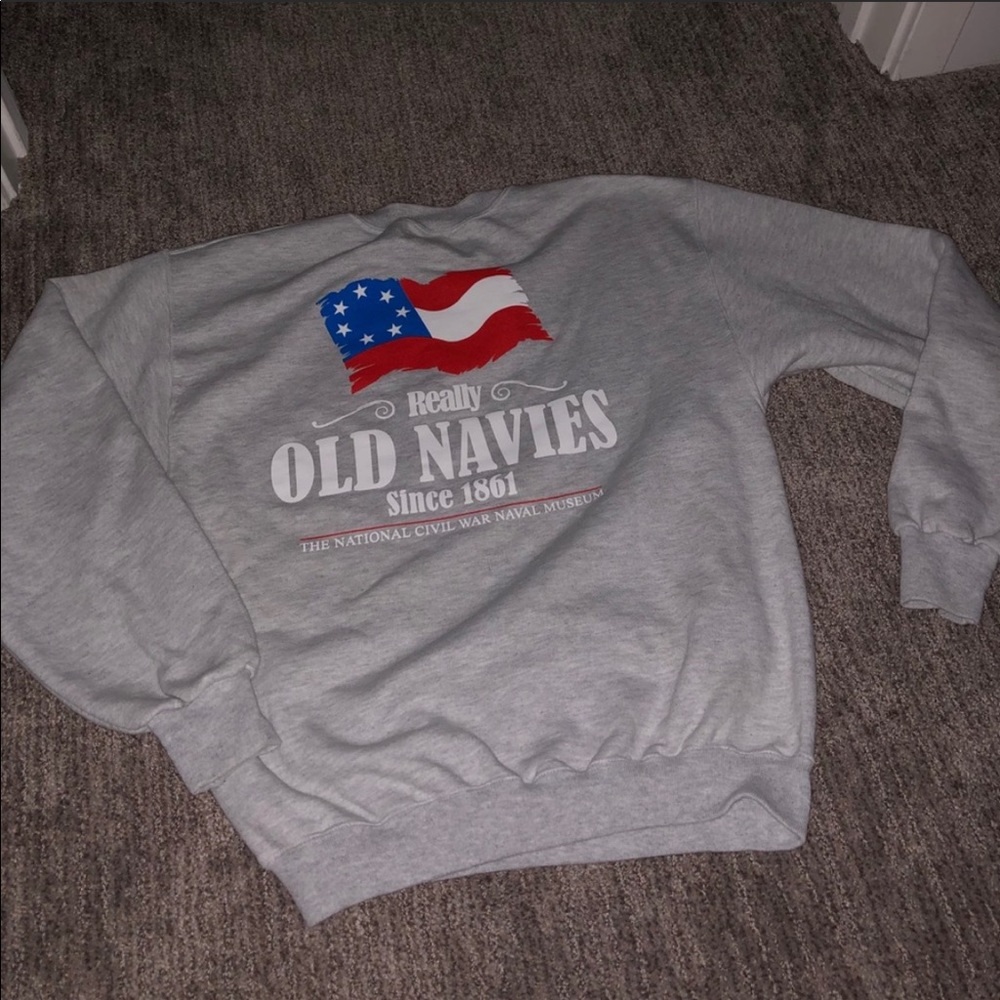 Sweater bundle - Picture 3 of 3